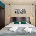 בית נופש Stunning Home In Baska With Sauna *