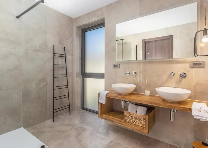 Semesterbostad Lovely Home In Baska With Sauna