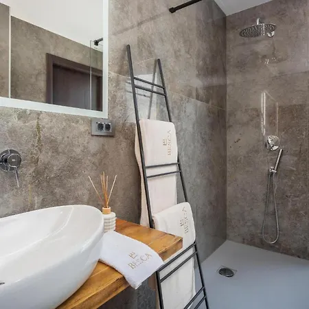 Сasa de vacaciones Lovely Home In Baska With Sauna Baška