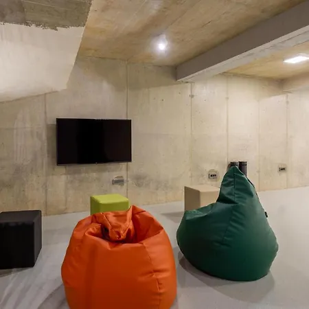 Сasa de vacaciones Lovely Home In Baska With Sauna