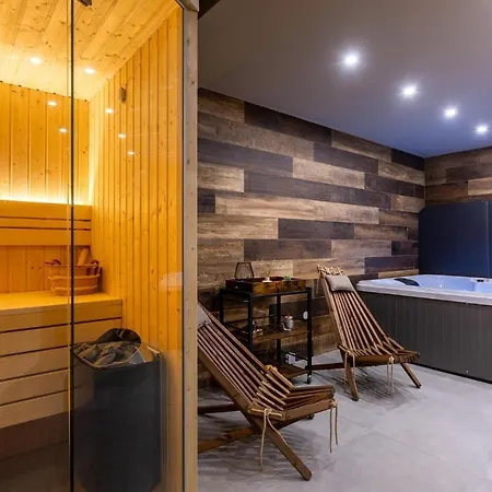 Сasa de vacaciones Lovely Home In Baska With Sauna